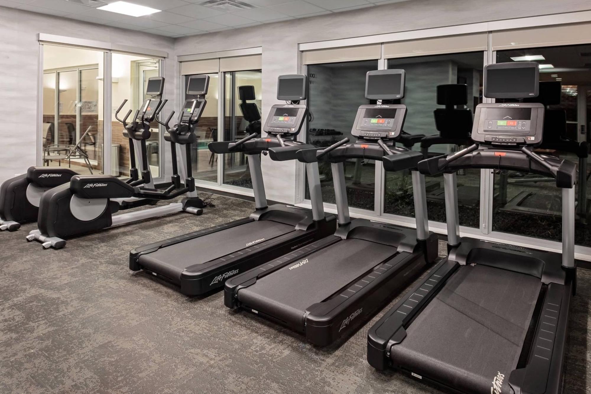 Готель Fairfield By Marriott Port Clinton Waterfront Екстер'єр фото
