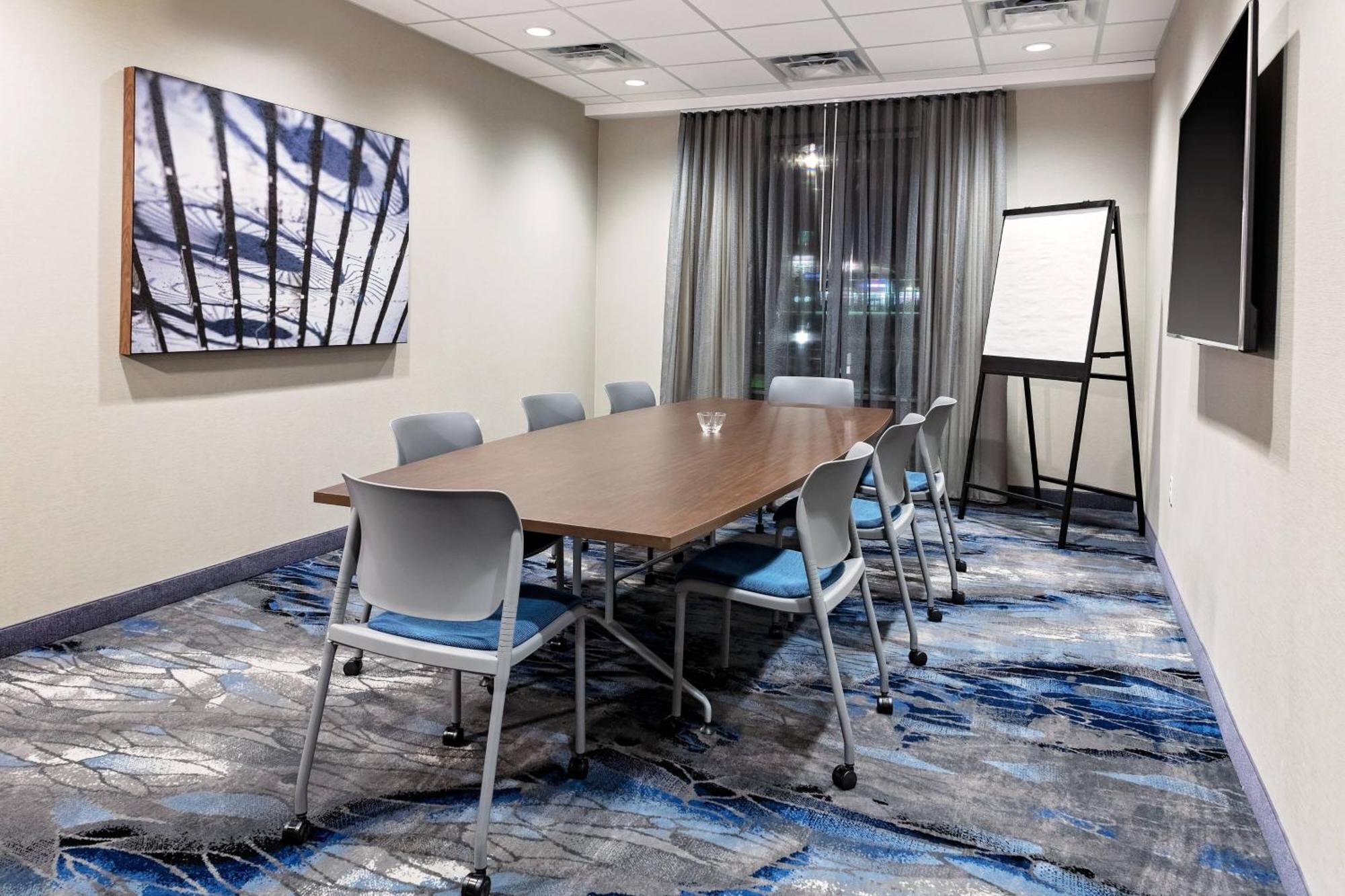 Готель Fairfield By Marriott Port Clinton Waterfront Екстер'єр фото